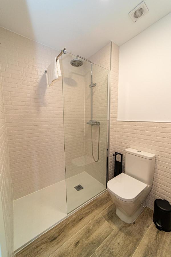 Alima Surf & Hotel Ахо Екстериор снимка