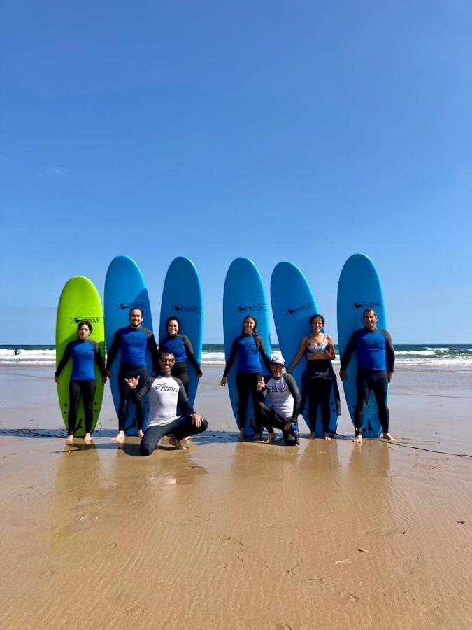 Alima Surf & Hotel Ахо Екстериор снимка